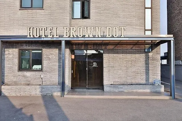 Myeongji Browndot Myeongji * Busan
